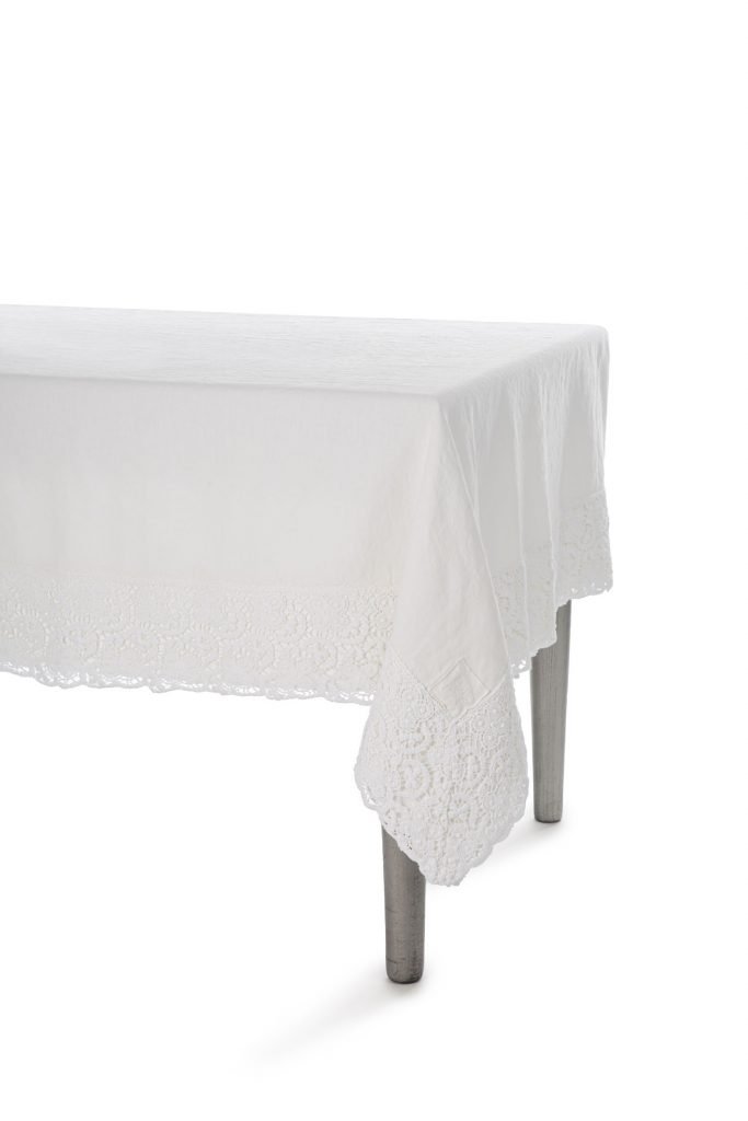 Crochet" linen tablecloth 150x250cm with lace